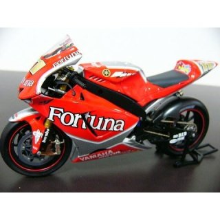 1/12ヤマハYZR-M1'06ラグナセカデカール - ミュージアムコレクションオンラインショップ